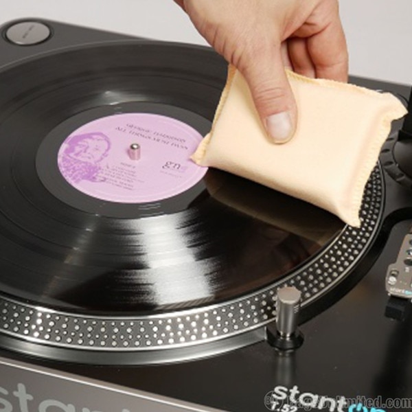 Groovy� Vinyl Record Microfiber Cle